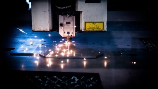 Metallplatte nach Maß bei 247TailorSteel